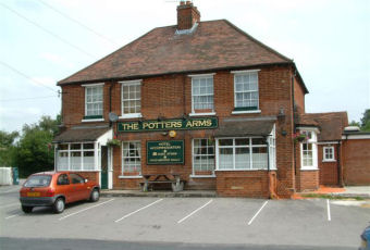 Potters Arms, Farnborough