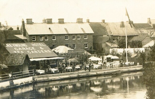 Greyhound Hotel, Fordingbridge