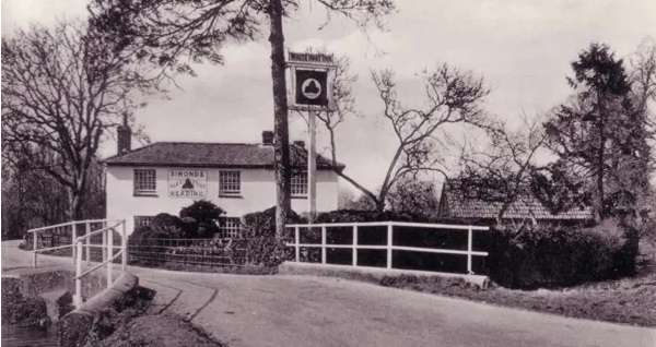 White Hart, Ibthorpe