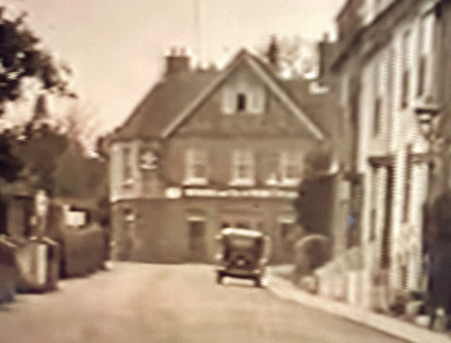 Crown & Anchor, Lymington