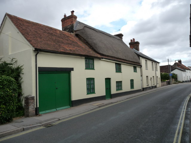 The Cricketers, Overton