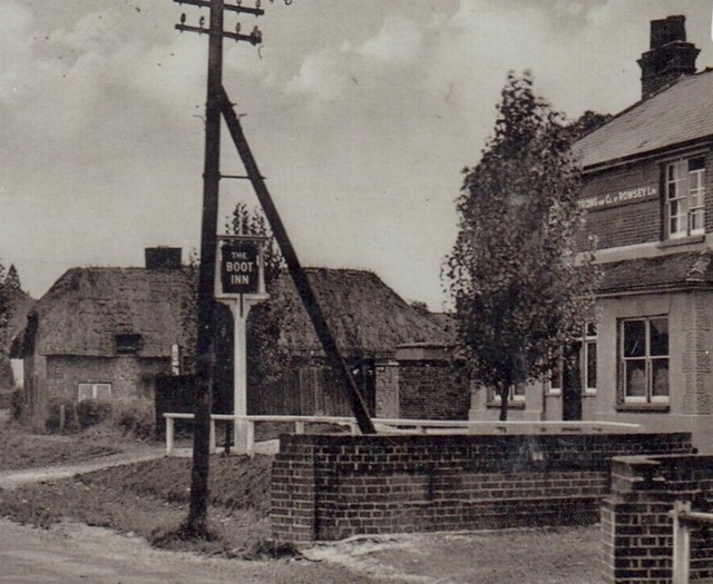 Boot Inn, Shipton Bellinger