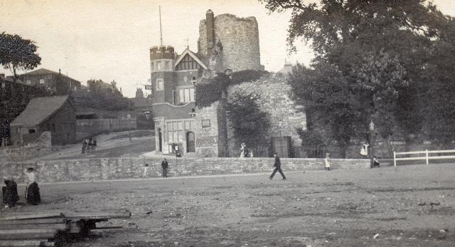 Arundel Tower, Southampton