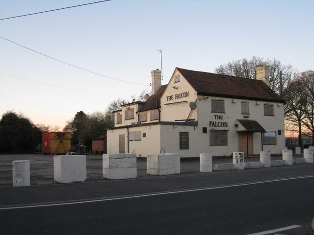 The Falcon, Tadley