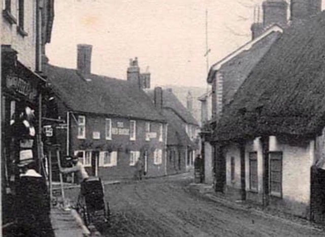 Red House, Whitchurch