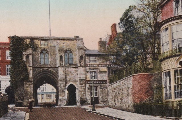 Plume Of Feathers, Winchester