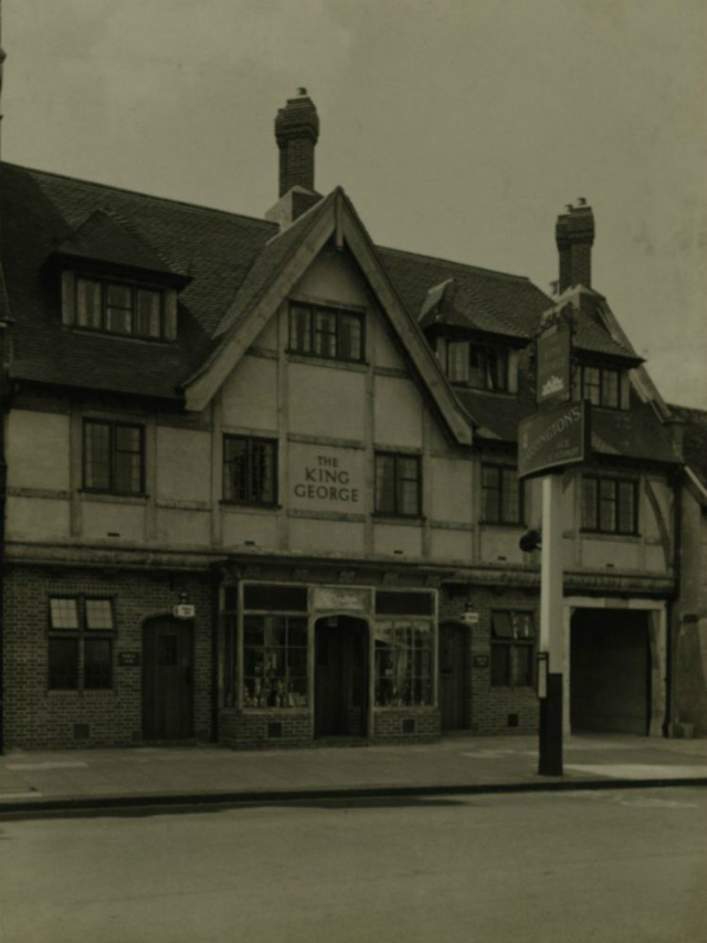King George, Barnet