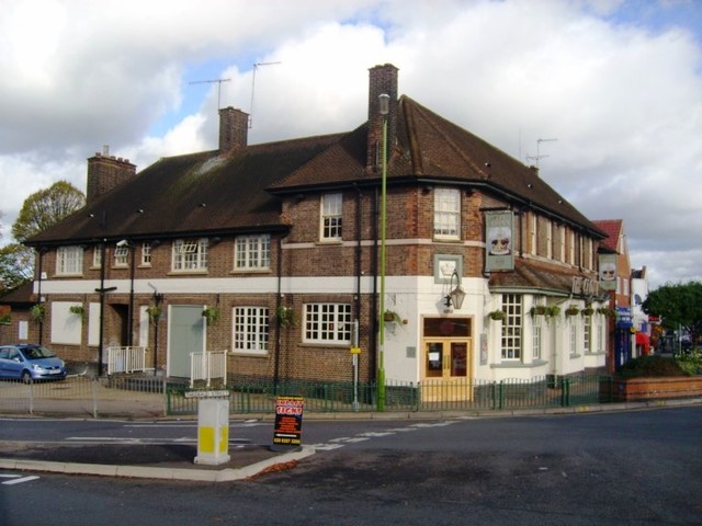 The Crown, Borehamwood