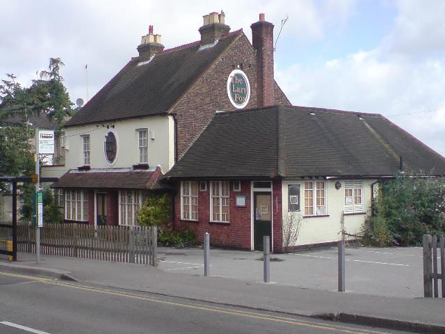 Lazy Fox, Bushey Heath