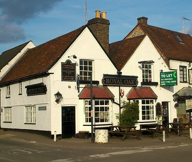 Royal Oak, Chipperfield