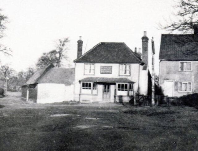 Half Moon, High Wych