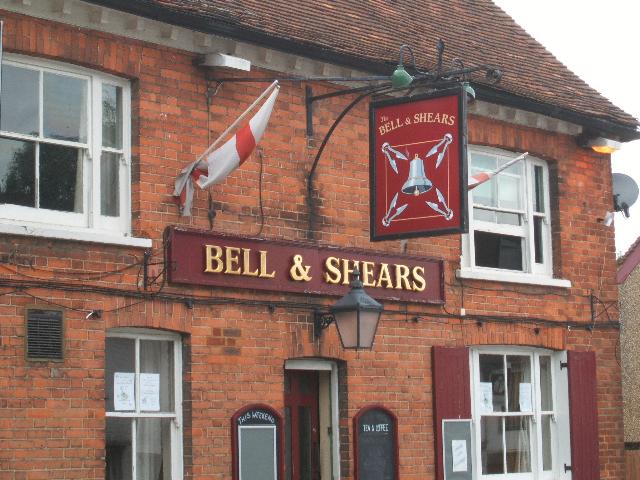Bell & Shears, Redbourn