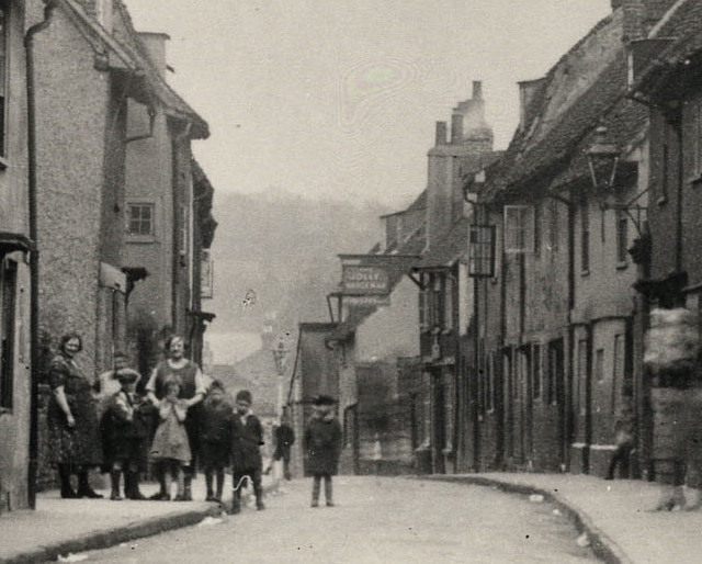 Jolly Bargeman, Ware