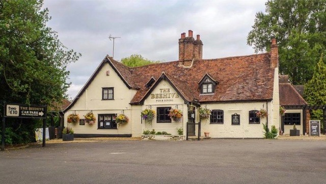 The Beehive, Welwyn Garden City