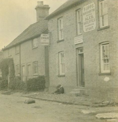 Swan & Shepherd, Old Weston