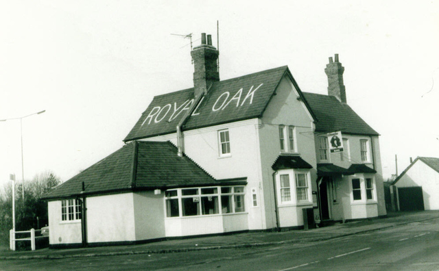 Royal Oak, Sawtry