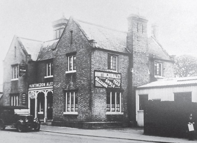 The Pelican, Warboys