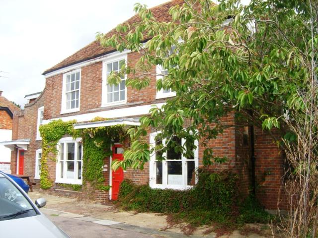 Swan Hotel, Appledore