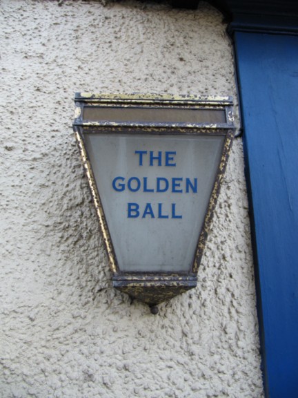 Golden Ball, Ashford