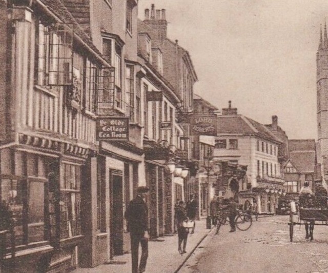 Lord Roberts, Ashford