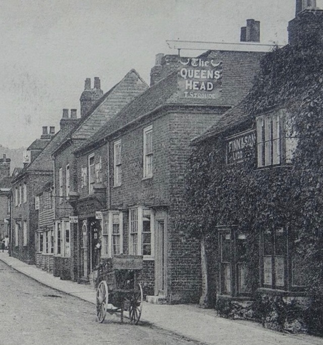 Queens Head, Charing