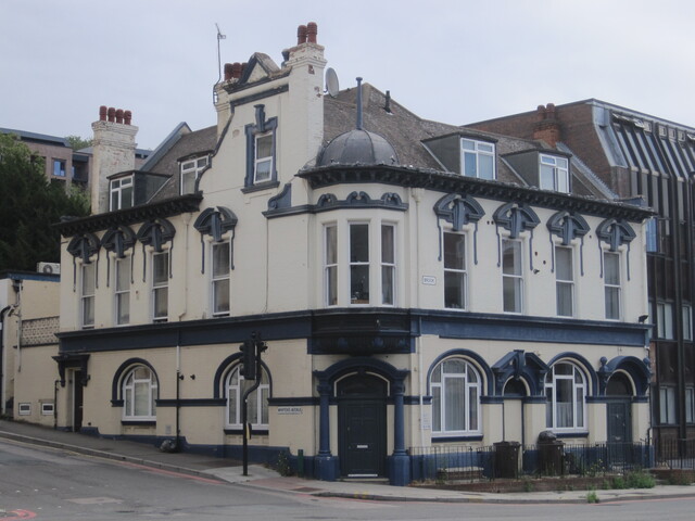 Army & Navy, Chatham