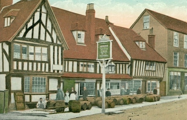 White Lion, Cranbrook