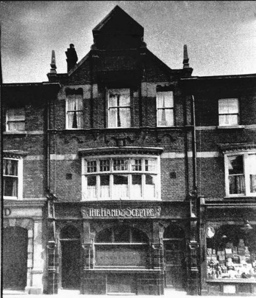 Hand & Sceptre, Dover