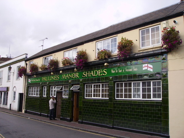 Manor Shades, Gravesend