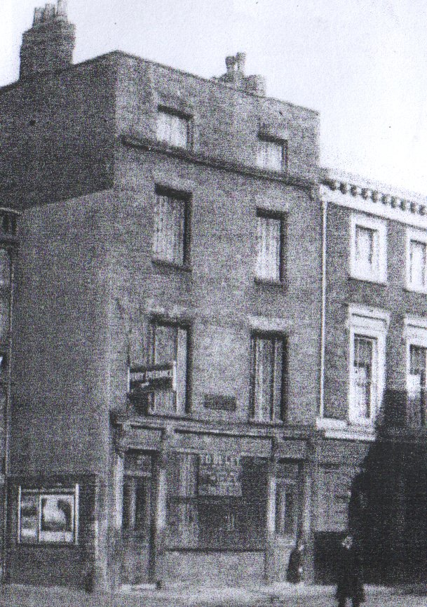 The Privateer, Gravesend