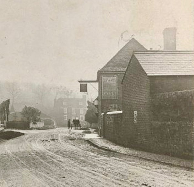 The Bell, Harrietsham