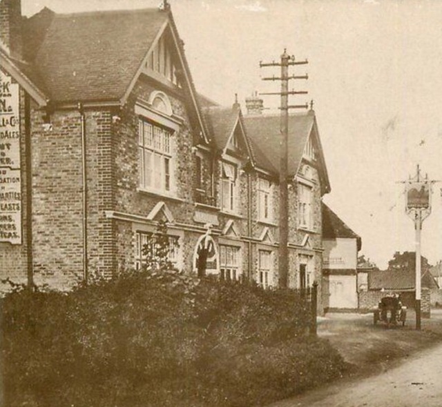 Cat & Cracker, Isle Of Grain