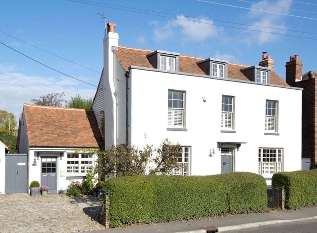 Black Lion, Mereworth