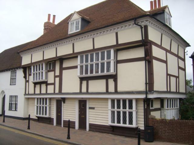 The George, Newington