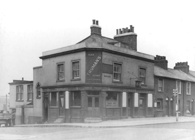 Ingress Tavern, Northfleet