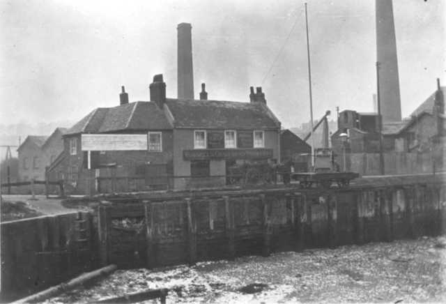 The Ship, Northfleet