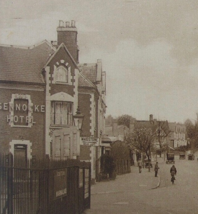 The Farmers, Sevenoaks