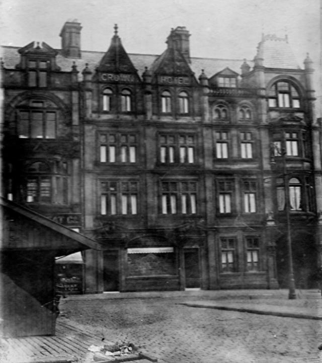 Crown Hotel, Blackburn