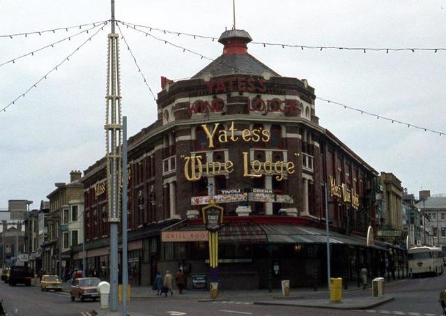 Yates Wine Lodge, Blackpool