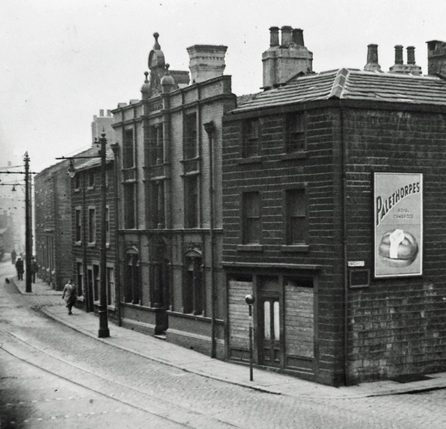 New Sparrow Hawk, Burnley