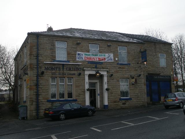 Wellington Inn, Church