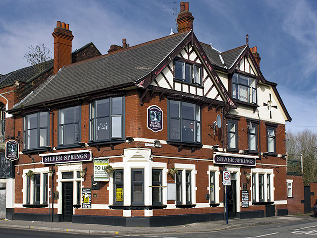 Silver Springs, Denton