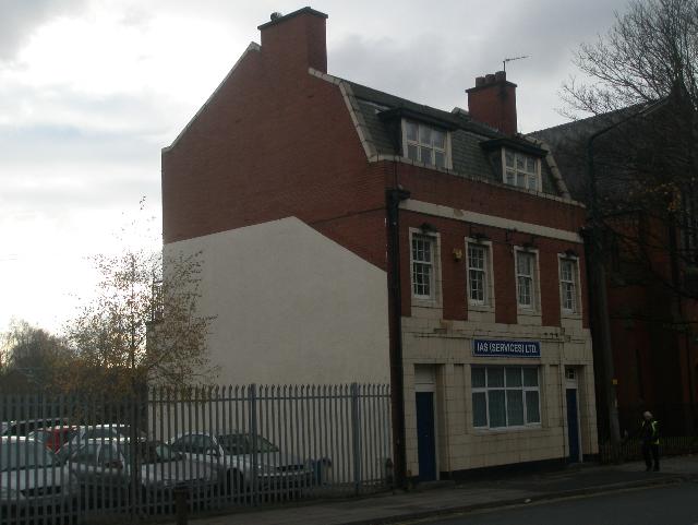 Crown & Volunteer, Eccles