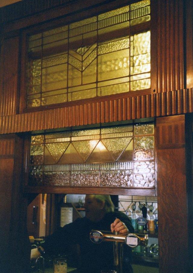 Crown & Volunteer, Eccles