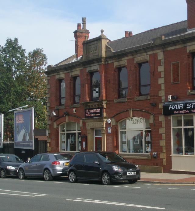 Rose & Crown, Farnworth