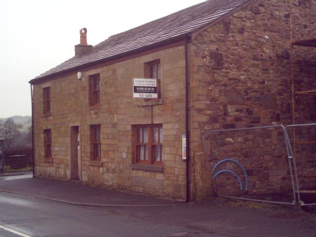 Halls Arms, Knowle Green