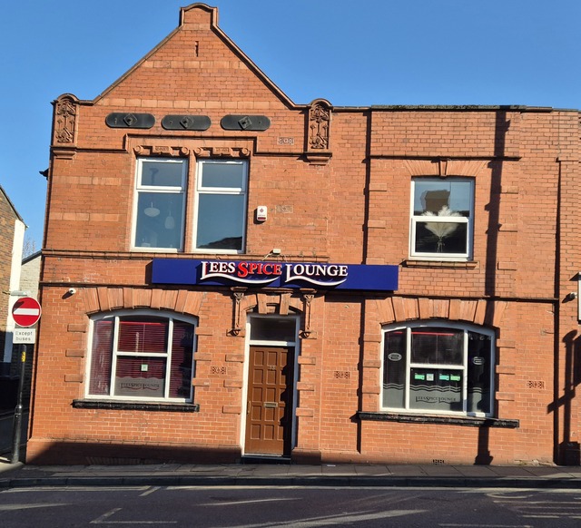 Oddfellows Arms, Lees