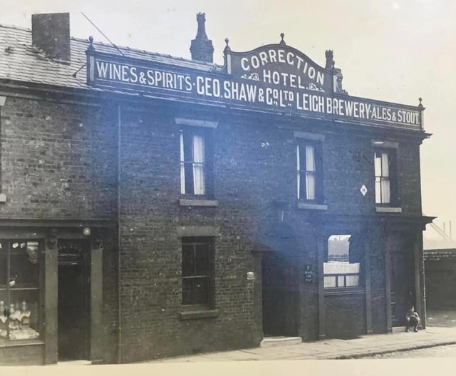 Correction Hotel, Leigh