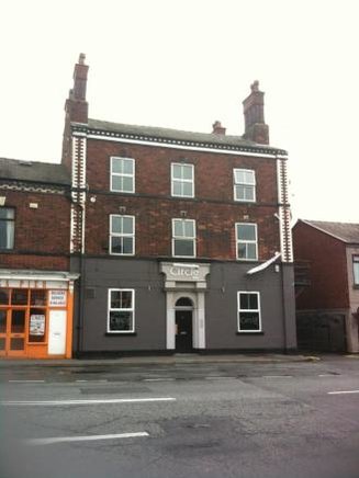 Moonraker Hotel, Leigh