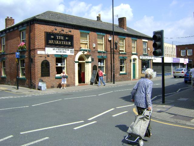The Musketeer, Leigh